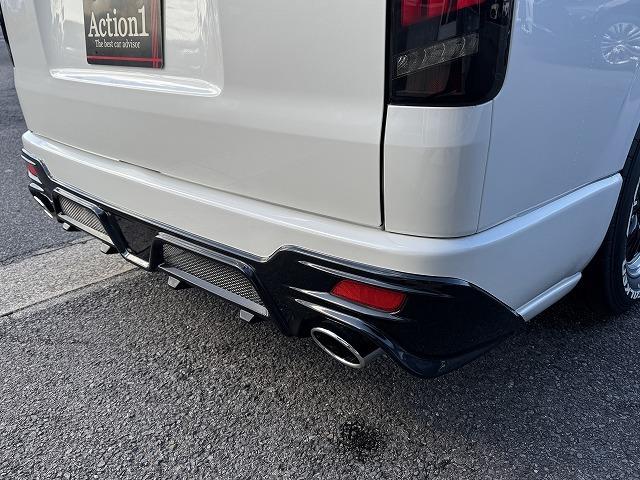 ハイエースバン セーフティセンス ベットキット フルエアロ VALENTIテール FEGGARIボンネットグリル ESSEX16インチアルミ 社外専用ナビTV 両側電動スライド フリップダウンモニター ローダウン(38枚目)