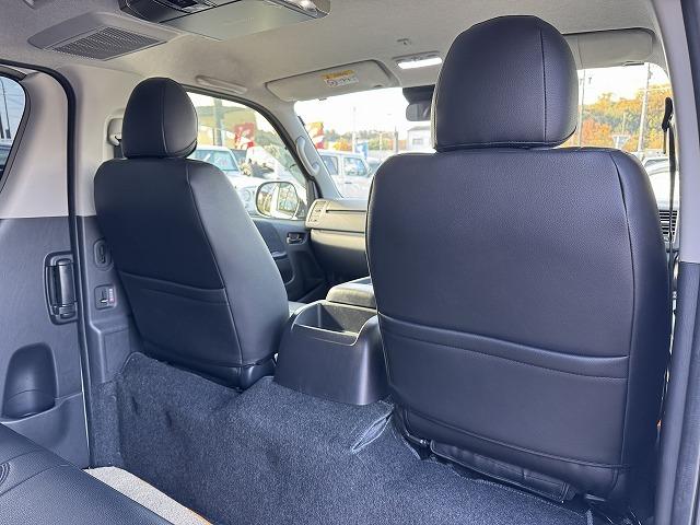 ハイエースバン セーフティセンス ベットキット フルエアロ VALENTIテール FEGGARIボンネットグリル ESSEX16インチアルミ 社外専用ナビTV 両側電動スライド フリップダウンモニター ローダウン(40枚目)