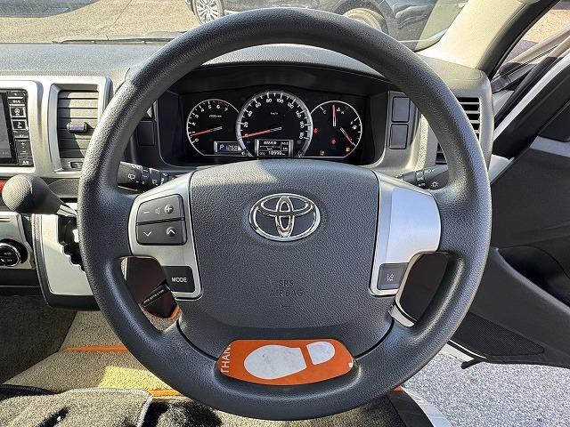 ハイエースバン セーフティセンス ベットキット フルエアロ VALENTIテール FEGGARIボンネットグリル ESSEX16インチアルミ 社外専用ナビTV 両側電動スライド フリップダウンモニター ローダウン(43枚目)