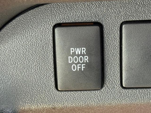 ハイエースバン セーフティセンス ベットキット フルエアロ VALENTIテール FEGGARIボンネットグリル ESSEX16インチアルミ 社外専用ナビTV 両側電動スライド フリップダウンモニター ローダウン(58枚目)