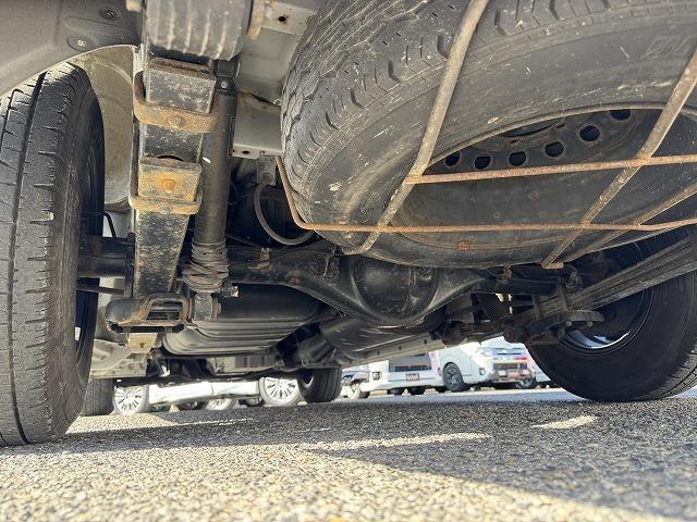 ハイエースバン ロングスーパーGL 社外9型フローティングナビTV ベットキット バックカメラ 両側電動スライドドア AC100V電源 社外テール Wエアバック 社外15インチアルミ HIDヘッド オートライト オートエアコン ETC(33枚目)