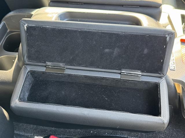 ハイエースバン ロングスーパーGL 社外9型フローティングナビTV ベットキット バックカメラ 両側電動スライドドア AC100V電源 社外テール Wエアバック 社外15インチアルミ HIDヘッド オートライト オートエアコン ETC(53枚目)