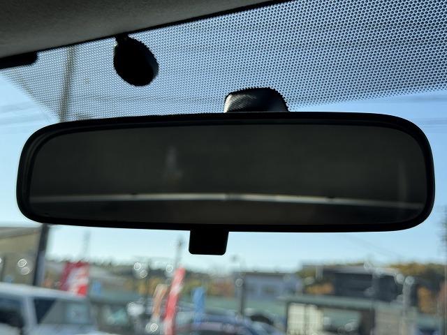 ハイエースバン ロングスーパーGL 社外9型フローティングナビTV ベットキット バックカメラ 両側電動スライドドア AC100V電源 社外テール Wエアバック 社外15インチアルミ HIDヘッド オートライト オートエアコン ETC(57枚目)