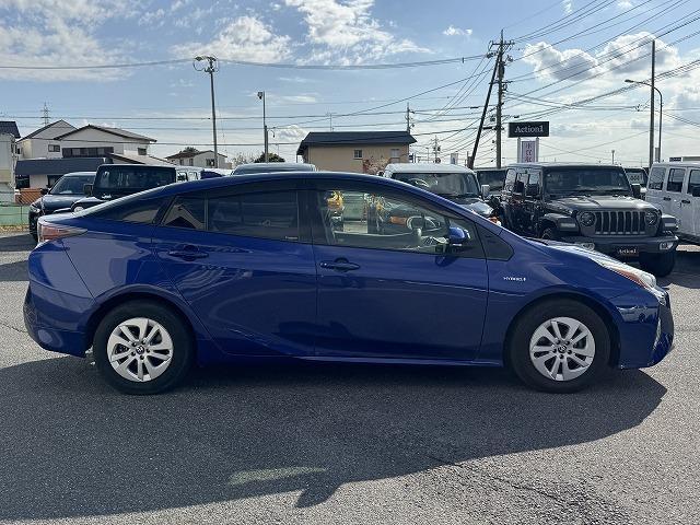 プリウス S トヨタセーフティセンス レーダークルーズコントロール デジタルインナーミラー 純正ナビ LEDヘッド オートマチックハイビーム ステアリングスイッチ スマートキー 純正15インチアルミ ETC(23枚目)