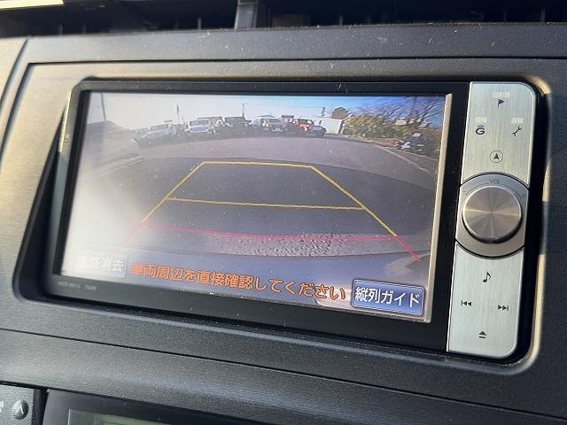 プリウス S 純正ナビTV バックカメラ スマートキー プッシュスタート ヘッドライトレベライザー ETC Bluetooth接続 CD/DVD再生 ステアリングスイッチ 純正15インチアルミ プロジェクターヘッド(3枚目)