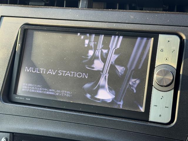 プリウス S 純正ナビTV バックカメラ スマートキー プッシュスタート ヘッドライトレベライザー ETC Bluetooth接続 CD/DVD再生 ステアリングスイッチ 純正15インチアルミ プロジェクターヘッド(8枚目)