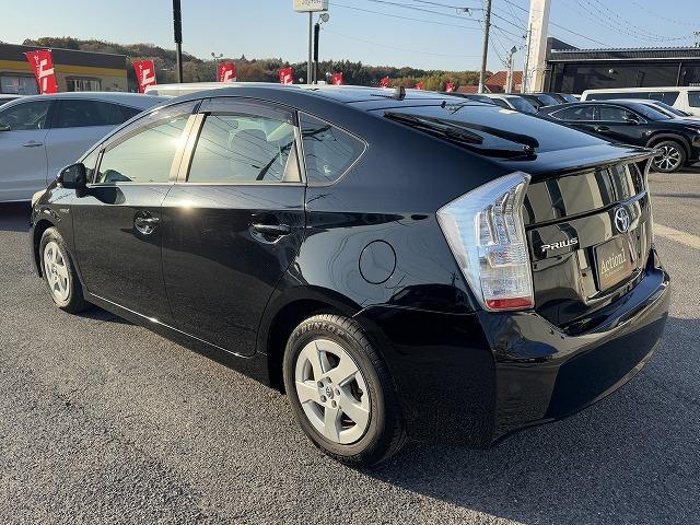 プリウス S 純正ナビTV バックカメラ スマートキー プッシュスタート ヘッドライトレベライザー ETC Bluetooth接続 CD/DVD再生 ステアリングスイッチ 純正15インチアルミ プロジェクターヘッド(26枚目)