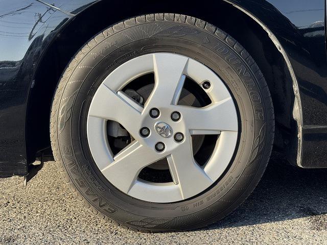 プリウス S 純正ナビTV バックカメラ スマートキー プッシュスタート ヘッドライトレベライザー ETC Bluetooth接続 CD/DVD再生 ステアリングスイッチ 純正15インチアルミ プロジェクターヘッド(29枚目)