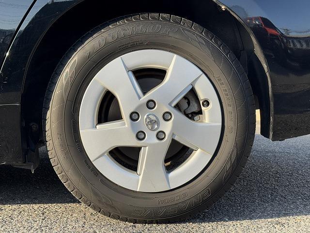 プリウス S 純正ナビTV バックカメラ スマートキー プッシュスタート ヘッドライトレベライザー ETC Bluetooth接続 CD/DVD再生 ステアリングスイッチ 純正15インチアルミ プロジェクターヘッド(30枚目)