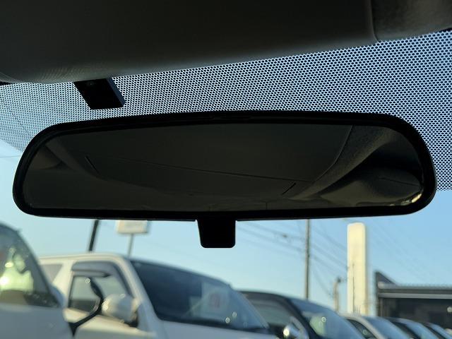 プリウス S 純正ナビTV バックカメラ スマートキー プッシュスタート ヘッドライトレベライザー ETC Bluetooth接続 CD/DVD再生 ステアリングスイッチ 純正15インチアルミ プロジェクターヘッド(49枚目)