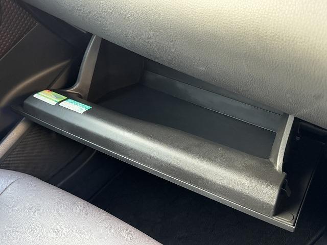 C-HR G モデリスタエアロ 衝突軽減S 9型ナビTV レーダークルーズコントロール クリアランスソナー ブラインドスポットモニター 電動パーキング LEDヘッド オートマチックハイビーム フロント・バックカメラ(57枚目)