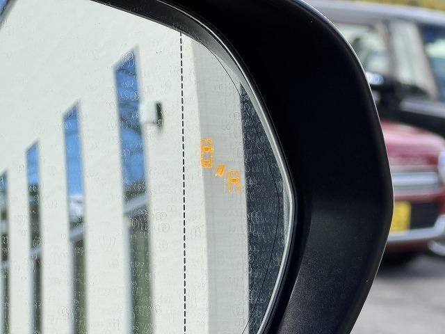 ＮＸ ＮＸ３００　Ｆスポーツ　衝突軽減Ｓ　１０．３型ナビＴＶ　パノラミックビューモニター　３眼ＬＥＤヘッド　レーダークルーズ　ブラインドスポットモニター　クリアランスソナー　電動リアゲート　黒革　シートヒーター・クーラー　ＥＴＣ（9枚目）