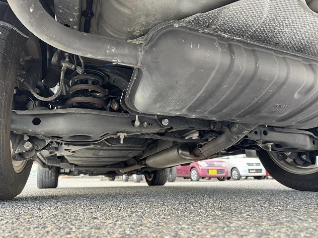 ＮＸ ＮＸ３００　Ｆスポーツ　衝突軽減Ｓ　１０．３型ナビＴＶ　パノラミックビューモニター　３眼ＬＥＤヘッド　レーダークルーズ　ブラインドスポットモニター　クリアランスソナー　電動リアゲート　黒革　シートヒーター・クーラー　ＥＴＣ（33枚目）