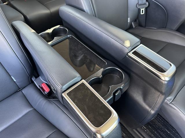 アルファード ２．５Ｓ　Ｃパッケージ　衝突軽減Ｓ　純正１０型ナビＴＶ　モデリスタエアロ　黒革　シートヒーター　レーダークルーズコントロール　クリアランスソナー　両側電動スライド　電動リアゲート　電動パーキング　ＡＣ１００Ｖ　１オーナー（42枚目）