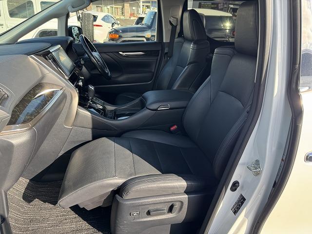 アルファード ２．５Ｓ　Ｃパッケージ　衝突軽減Ｓ　純正１０型ナビＴＶ　モデリスタエアロ　黒革　シートヒーター　レーダークルーズコントロール　クリアランスソナー　両側電動スライド　電動リアゲート　電動パーキング　ＡＣ１００Ｖ　１オーナー（44枚目）