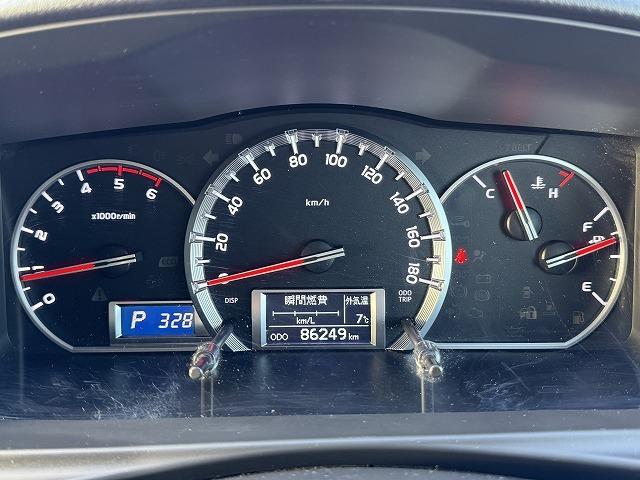 レジアスエースバン スーパーＧＬ　ダークプライム　両側電動スライドドア　ＡＣ１００Ｖ電源　ＬＥＤヘッド　ハーフレザーシート　スマートキー　プッシュスタート　社外テール　ステアリングスイッチ　Ｗエアバック　オートライト　革巻きウッドコンビステアリング（42枚目）