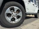 サハラ　クルーズコントロール　ＡＬＰＩＮＥスピーカー　ステアリングスイッチ　サイドステップ　メモリーナビＴＶ　サイド・バックカメラ　純正１８インチアルミ　ＣＤ／ＤＶＤ再生　Ｂｌｕｅｔｏｏｔｈ接続　ＥＴＣ（28枚目）