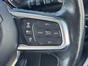 ジープ・ラングラーアンリミテッド サハラ　ＡｐｐｌｅＣａｒＰｌａｙ　ＡＬＰＩＮＥスピーカー　レーダークルーズコントロール　ブラインドスポットモニター　クリアランスソナー　革シート　シートヒーター　フロント・サイド・バックカメラ　ＡＣ１００Ｖ（4枚目）