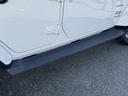 ジープ・ラングラーアンリミテッド サハラ　ＡｐｐｌｅＣａｒＰｌａｙ　ＡＬＰＩＮＥスピーカー　レーダークルーズコントロール　ブラインドスポットモニター　クリアランスソナー　革シート　シートヒーター　フロント・サイド・バックカメラ　ＡＣ１００Ｖ（8枚目）