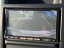 【カラーバックモニター】を装備しております。リアの映像がカラーで映し出されますので日々の駐車も安心安全です。