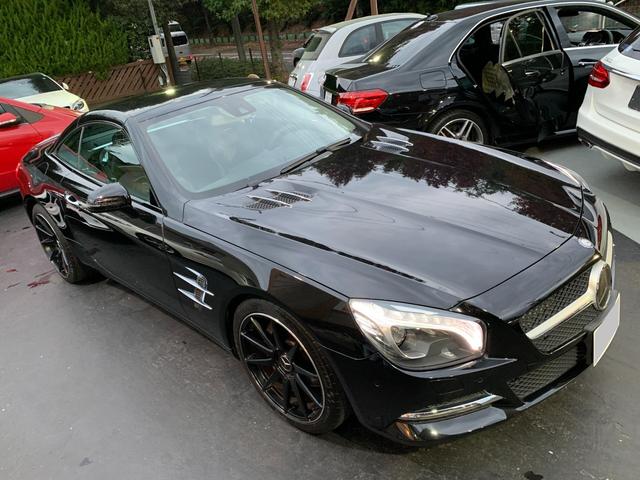 ＳＬ３５０　禁煙車　黒革　シートヒーター　１９インチＡＷ　純正ＨＤＤナビ　バックモニター　６ヶ月保証(19枚目)