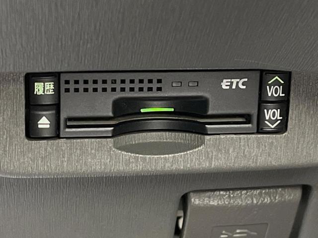 Sツーリングセレクション 純正ナビ バックカメラ 禁煙車 HIDヘッドライト オートエアコン スマートキー オートライト ドライブレコーダー Bluetooth ETC 純正17インチアルミ サイド・カーテンエアバック(7枚目)