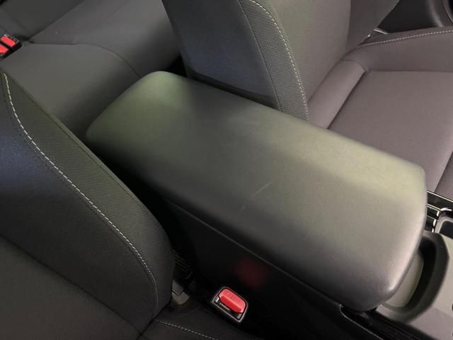 プリウス Ｇ　禁煙車　純正８型ＤＡ　バックカメラ　フルセグＴＶ　Ｂｌｕｅｔｏｏｔｈ　ドラレコ　ＥＴＣ　シートヒーター　ブラインドスポットモニター　アクセサリーコンセント　セーフティセンス　オートマチックハイビーム（66枚目）