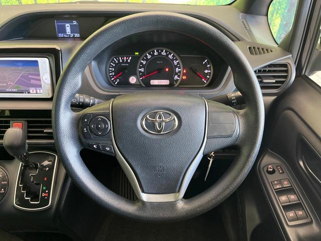 ノア Ｘ　禁煙車　純正ナビ　バックカメラ　両側パワスラ　スマートキー　ＬＥＤヘッドライト　ＥＴＣ　オートライト　オートエアコン　Ｂｌｕｅｔｏｏｔｈ　ＣＤ（12枚目）