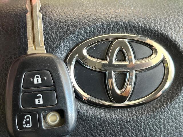 ノア Ｘ　禁煙車　純正ナビ　バックカメラ　両側パワスラ　スマートキー　ＬＥＤヘッドライト　ＥＴＣ　オートライト　オートエアコン　Ｂｌｕｅｔｏｏｔｈ　ＣＤ（35枚目）