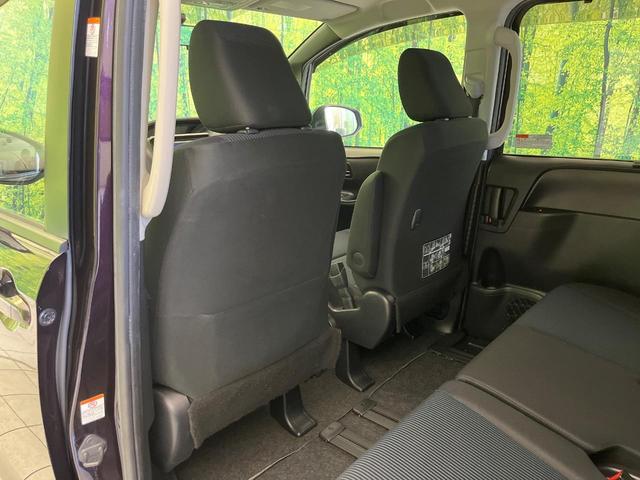 ノア Ｘ　禁煙車　純正ナビ　バックカメラ　両側パワスラ　スマートキー　ＬＥＤヘッドライト　ＥＴＣ　オートライト　オートエアコン　Ｂｌｕｅｔｏｏｔｈ　ＣＤ（38枚目）