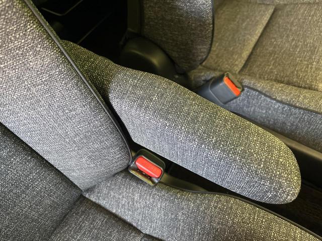 シエンタ Ｚ　禁煙車　純正１０型ＤＡ　全周囲カメラ　両側パワスラ　衝突被害軽減システム　フルセグＴＶ　Ｂｌｕｅｔｏｏｔｈ　ＬＥＤヘッドライト　ＥＴＣ　オートライト　オートエアコン　Ｂｌｕｅｔｏｏｔｈ（50枚目）