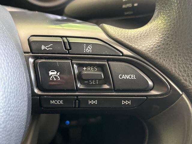 ヤリス ハイブリッドＧ　禁煙車　純正ＤＡ　バックカメラ　衝突被害軽減システム　レーダークルーズ　Ｂｌｕｅｔｏｏｔｈ　ＢＳＭ　ドラレコ　スマートキー　ＥＴＣ　オートハイビーム　車線逸脱警報（6枚目）