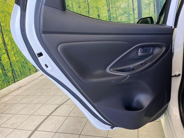 ヤリス ハイブリッドＧ　禁煙車　純正ＤＡ　バックカメラ　衝突被害軽減システム　レーダークルーズ　Ｂｌｕｅｔｏｏｔｈ　ＢＳＭ　ドラレコ　スマートキー　ＥＴＣ　オートハイビーム　車線逸脱警報（47枚目）