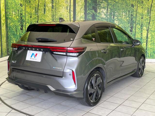 オーラ G レザーエディション 禁煙車 純正9型ナビ 全方囲カメラ BOSEサウンド ETC プロパイロット 黒革シート インテリジェントルームミラー 衝突被害軽減システム スマートキー 純正17インチアルミ LEDヘッド(17枚目)