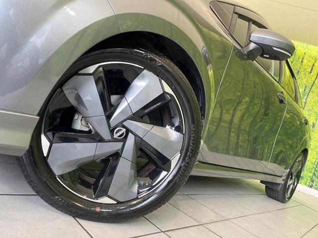 オーラ G レザーエディション 禁煙車 純正9型ナビ 全方囲カメラ BOSEサウンド ETC プロパイロット 黒革シート インテリジェントルームミラー 衝突被害軽減システム スマートキー 純正17インチアルミ LEDヘッド(21枚目)