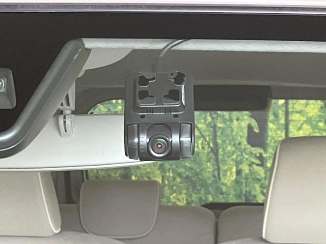 ムーヴキャンバス Ｘリミテッドメイクアップ　ＳＡＩＩＩ　禁煙車　純正８型ナビ　全方囲カメラ　ドラレコ　スマートキー　衝突被害軽減ブレーキ　オートエアコン　両側電動スライドドア　オートライト　Ｂｌｕｔｏｏｔｈ接続　アイドリングストップ　オートハイビーム（6枚目）