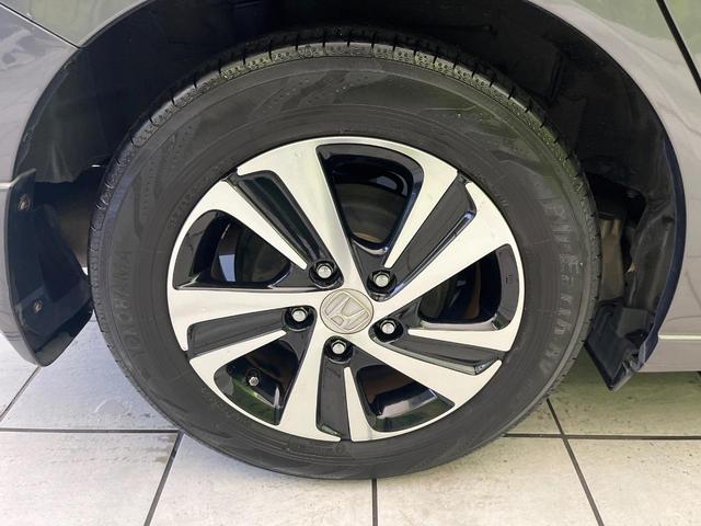 フリード G・ホンダセンシング 禁煙車 9型フローディングナビ フリップダウンモニター バックカメラ ETC フルセグTV スマートキー ホンダセンシング 両側電動スライドドア レーダークルーズ 純正15インチアルミ(46枚目)