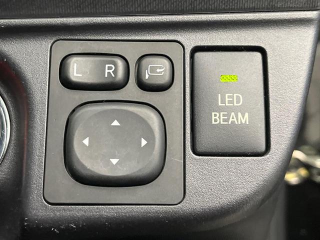 アクア G G’s 禁煙車 ナビ バックカメラ フルセグTV スマートキー LEDヘッドライト シートヒーター ビルトインETC クルコン オートライト オートエアコン 純正17インチアルミ Bluetooth(32枚目)