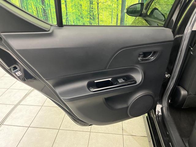 アクア G G’s 禁煙車 ナビ バックカメラ フルセグTV スマートキー LEDヘッドライト シートヒーター ビルトインETC クルコン オートライト オートエアコン 純正17インチアルミ Bluetooth(45枚目)
