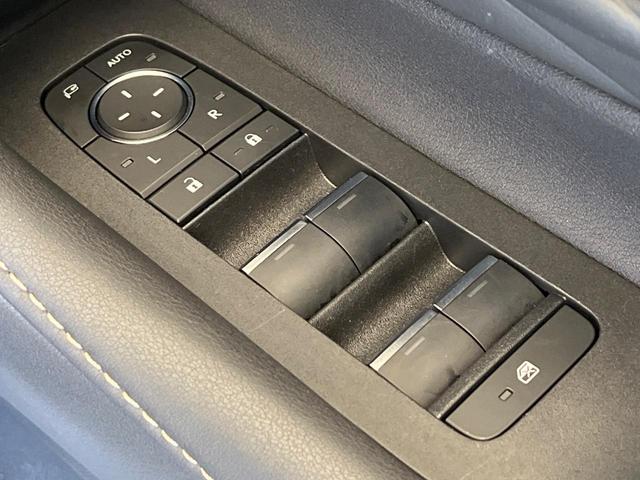 アルファード Z 禁煙車 ガラスルーフ フリップダウンモニター 純正14型ナビ 全周囲カメラ 前後ドラレコ ETC2.0 パワーバックドア デジタルインナーミラー BSM AC100V電源 シートヒーター シートエアコ(40枚目)