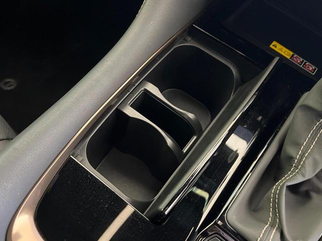 アルファード Z 禁煙車 ガラスルーフ フリップダウンモニター 純正14型ナビ 全周囲カメラ 前後ドラレコ ETC2.0 パワーバックドア デジタルインナーミラー BSM AC100V電源 シートヒーター シートエアコ(54枚目)