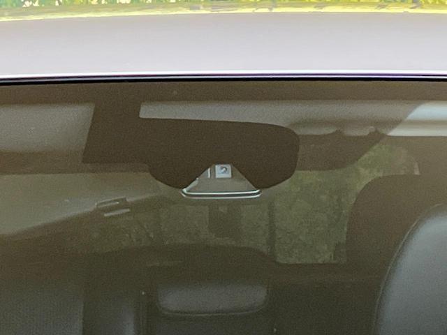 エクストレイル 20X エマージェンシーブレーキパッケージ 禁煙車 純正ナビ 全周囲カメラ 衝突被害軽減システム フルセグTV Bluetooth ハーフレザーシート コーナーセンサー スマートキー LEDヘッド ETC クルコン 車線逸脱警報(4枚目)