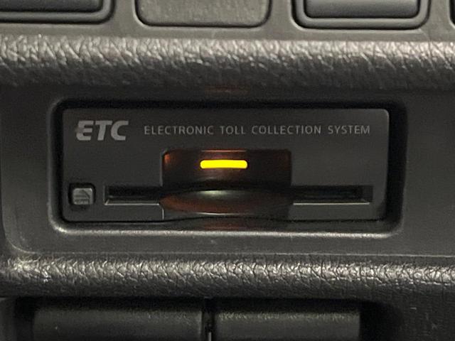 エクストレイル 20X エマージェンシーブレーキパッケージ 禁煙車 純正ナビ 全周囲カメラ 衝突被害軽減システム フルセグTV Bluetooth ハーフレザーシート コーナーセンサー スマートキー LEDヘッド ETC クルコン 車線逸脱警報(5枚目)