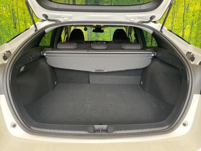 プリウス S 禁煙車 SDナビ バックカメラ ドラレコ ETC アクセサリーコンセント レーダークルーズ セーフティセンス オートハイビーム 車線逸脱警報 スマートキー オートエアコン(9枚目)