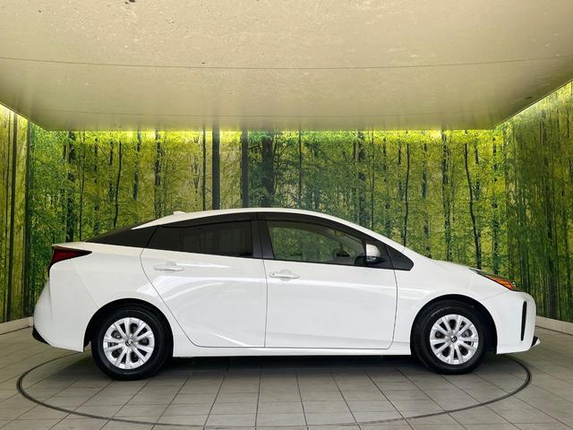 プリウス S 禁煙車 SDナビ バックカメラ ドラレコ ETC アクセサリーコンセント レーダークルーズ セーフティセンス オートハイビーム 車線逸脱警報 スマートキー オートエアコン(69枚目)