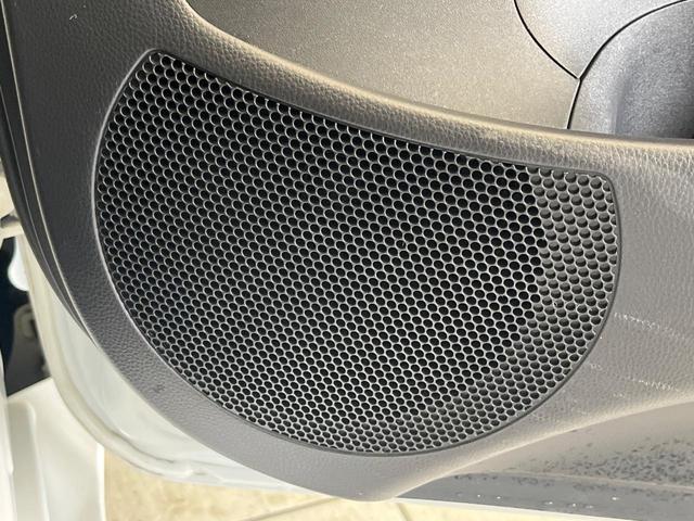 アクア X 禁煙 純正ディスプレイ ナビ機能付 バックカメラ セーフティセンス レーダークルーズ コーナーセンサー AC100V電源 スマートキー LEDヘッド ETC オートハイビーム オートライト オートエア(38枚目)