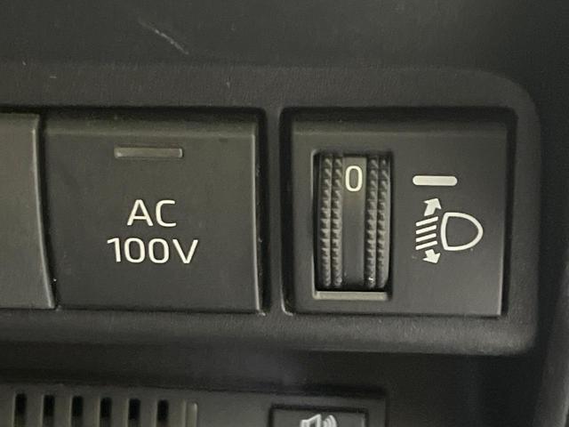 アクア X 禁煙 純正ディスプレイ ナビ機能付 バックカメラ セーフティセンス レーダークルーズ コーナーセンサー AC100V電源 スマートキー LEDヘッド ETC オートハイビーム オートライト オートエア(42枚目)