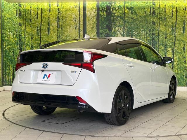 プリウス Sツーリングセレクション・ブラックエディション 禁煙車 SDナビ バックカメラ ETC 1500W電源 セーフティセンス 革巻きハンドル シートヒーター オートハイビーム 純正17インチアルミ レーンキープアシスト オートエアコン(18枚目)