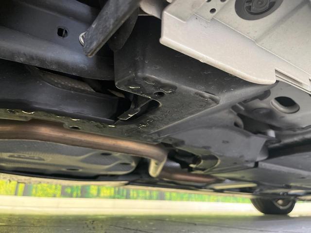 プリウス Sツーリングセレクション・ブラックエディション 禁煙車 SDナビ バックカメラ ETC 1500W電源 セーフティセンス 革巻きハンドル シートヒーター オートハイビーム 純正17インチアルミ レーンキープアシスト オートエアコン(41枚目)