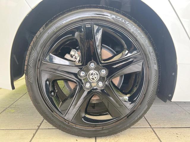 プリウス Sツーリングセレクション・ブラックエディション 禁煙車 SDナビ バックカメラ ETC 1500W電源 セーフティセンス 革巻きハンドル シートヒーター オートハイビーム 純正17インチアルミ レーンキープアシスト オートエアコン(42枚目)